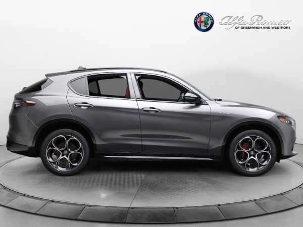 New 2024 Alfa Romeo Stelvio Veloce for sale $58,080 at Bentley Greenwich in Greenwich CT 06830 20