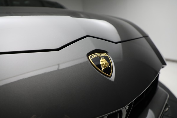 Used 2021 Lamborghini Urus for sale Sold at Bentley Greenwich in Greenwich CT 06830 14