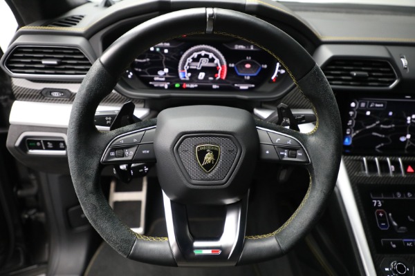 Used 2021 Lamborghini Urus for sale $212,900 at Bentley Greenwich in Greenwich CT 06830 21