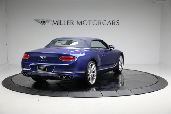 Used 2023 Bentley Continental GTC Azure V8 for sale Sold at Bentley Greenwich in Greenwich CT 06830 19