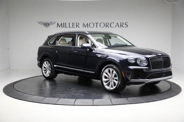 Used 2024 Bentley Bentayga EWB V8 for sale $204,900 at Bentley Greenwich in Greenwich CT 06830 14
