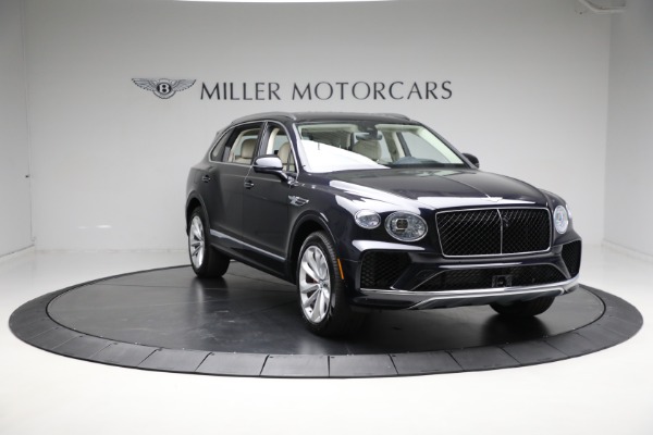 New 2024 Bentley Bentayga EWB V8 for sale $269,040 at Bentley Greenwich in Greenwich CT 06830 15