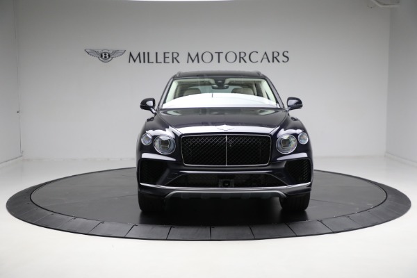 New 2024 Bentley Bentayga EWB V8 for sale Sold at Bentley Greenwich in Greenwich CT 06830 16