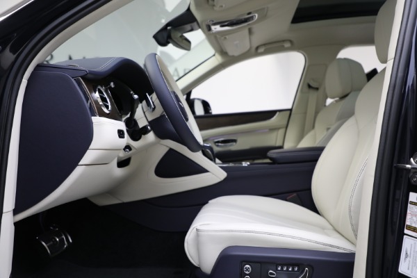 New 2024 Bentley Bentayga EWB V8 for sale Sold at Bentley Greenwich in Greenwich CT 06830 18