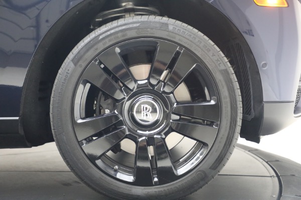 Used 2024 Rolls-Royce Cullinan for sale $329,900 at Bentley Greenwich in Greenwich CT 06830 15
