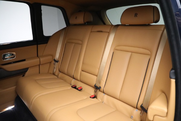 Used 2024 Rolls-Royce Cullinan for sale $329,900 at Bentley Greenwich in Greenwich CT 06830 28
