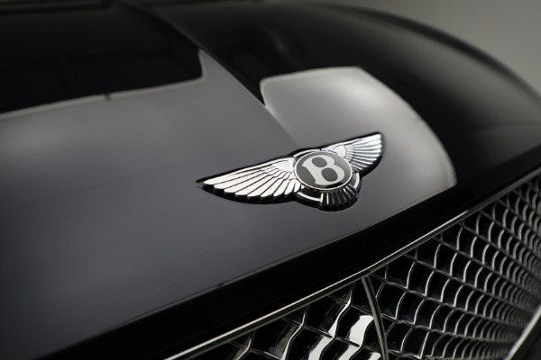 Used 2022 Bentley Continental GTC V8 for sale Sold at Bentley Greenwich in Greenwich CT 06830 14
