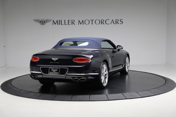 Used 2022 Bentley Continental GTC V8 for sale $249,900 at Bentley Greenwich in Greenwich CT 06830 21