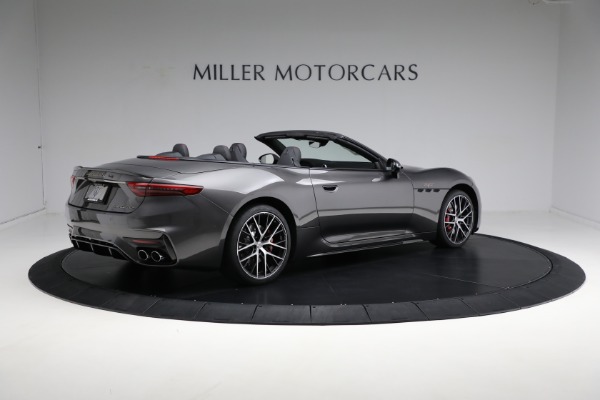 New 2024 Maserati GranCabrio Trofeo for sale $226,275 at Bentley Greenwich in Greenwich CT 06830 17