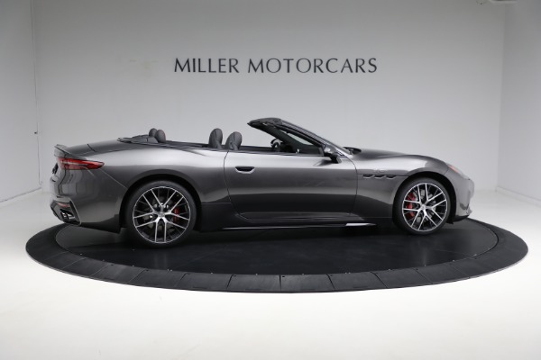 New 2024 Maserati GranCabrio Trofeo for sale $226,275 at Bentley Greenwich in Greenwich CT 06830 19