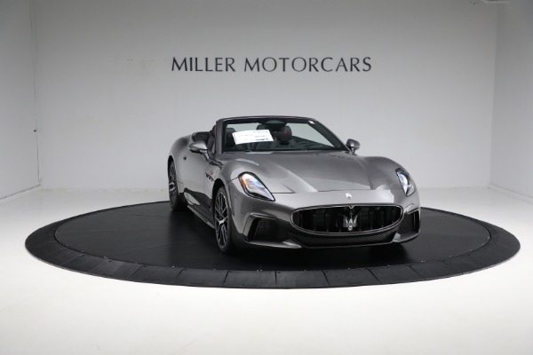 New 2024 Maserati GranCabrio Trofeo for sale $226,275 at Bentley Greenwich in Greenwich CT 06830 24