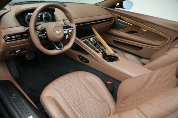 New 2024 Aston Martin DB12 Volante for sale $320,800 at Bentley Greenwich in Greenwich CT 06830 19