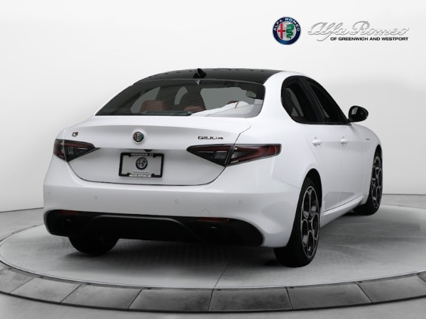 New 2024 Alfa Romeo Giulia Veloce for sale Sold at Bentley Greenwich in Greenwich CT 06830 14