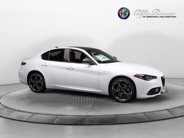 New 2024 Alfa Romeo Giulia Veloce for sale $56,710 at Bentley Greenwich in Greenwich CT 06830 21