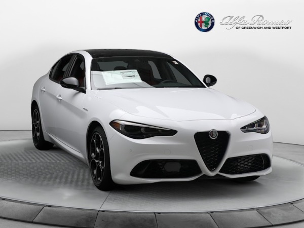 New 2024 Alfa Romeo Giulia Veloce for sale Sold at Bentley Greenwich in Greenwich CT 06830 24