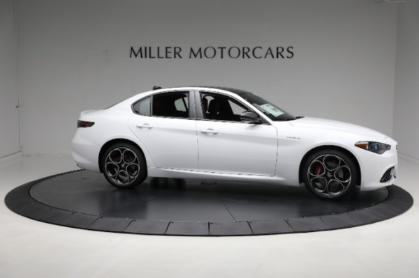 New 2024 Alfa Romeo Giulia Veloce for sale $56,710 at Bentley Greenwich in Greenwich CT 06830 22