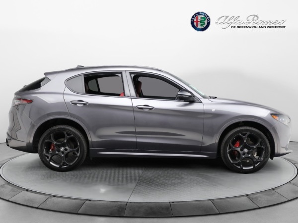 New 2024 Alfa Romeo Stelvio Ti for sale $55,240 at Bentley Greenwich in Greenwich CT 06830 20