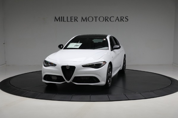 New 2024 Alfa Romeo Giulia Veloce for sale Sold at Bentley Greenwich in Greenwich CT 06830 2
