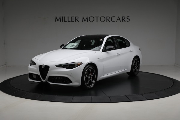 New 2024 Alfa Romeo Giulia Veloce for sale Sold at Bentley Greenwich in Greenwich CT 06830 3