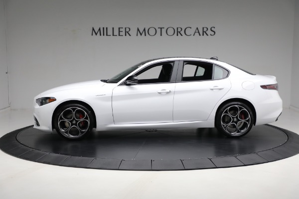 New 2024 Alfa Romeo Giulia Veloce for sale Sold at Bentley Greenwich in Greenwich CT 06830 6