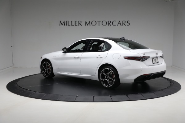 New 2024 Alfa Romeo Giulia Veloce for sale Sold at Bentley Greenwich in Greenwich CT 06830 9