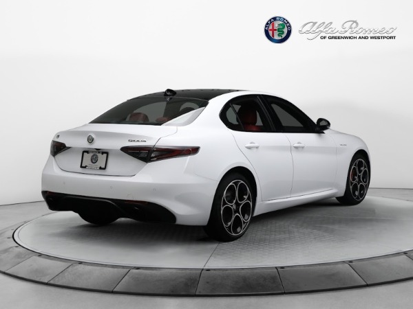 New 2024 Alfa Romeo Giulia Veloce for sale Sold at Bentley Greenwich in Greenwich CT 06830 14