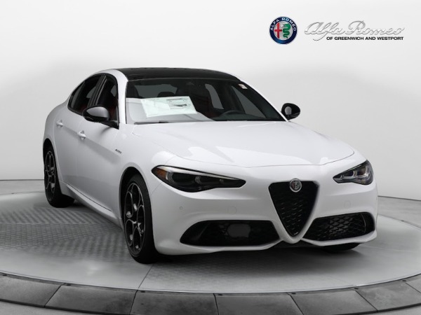 New 2024 Alfa Romeo Giulia Veloce for sale Sold at Bentley Greenwich in Greenwich CT 06830 22