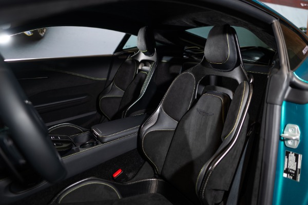 New 2025 Aston Martin Vantage for sale Sold at Bentley Greenwich in Greenwich CT 06830 13