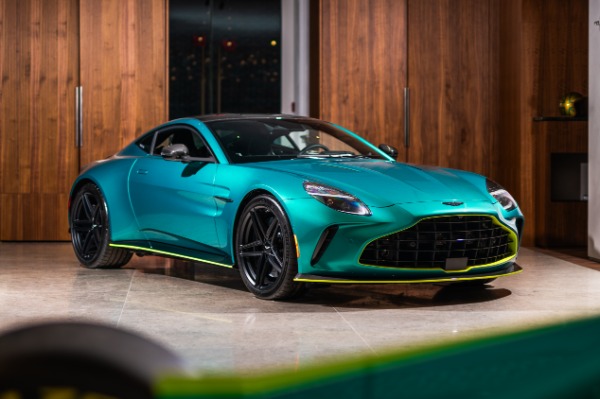 New 2019 Aston Martin Vantage Coupe | Greenwich, CT