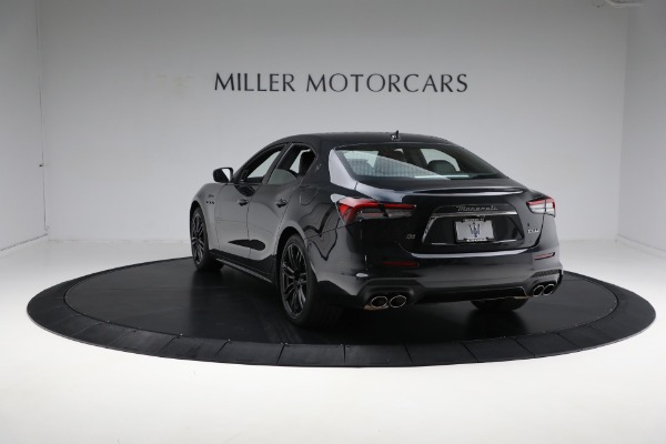 New 2024 Maserati Ghibli Modena Ultima Q4 for sale Sold at Bentley Greenwich in Greenwich CT 06830 10