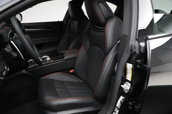 New 2024 Maserati Ghibli Modena Ultima Q4 for sale Sold at Bentley Greenwich in Greenwich CT 06830 25