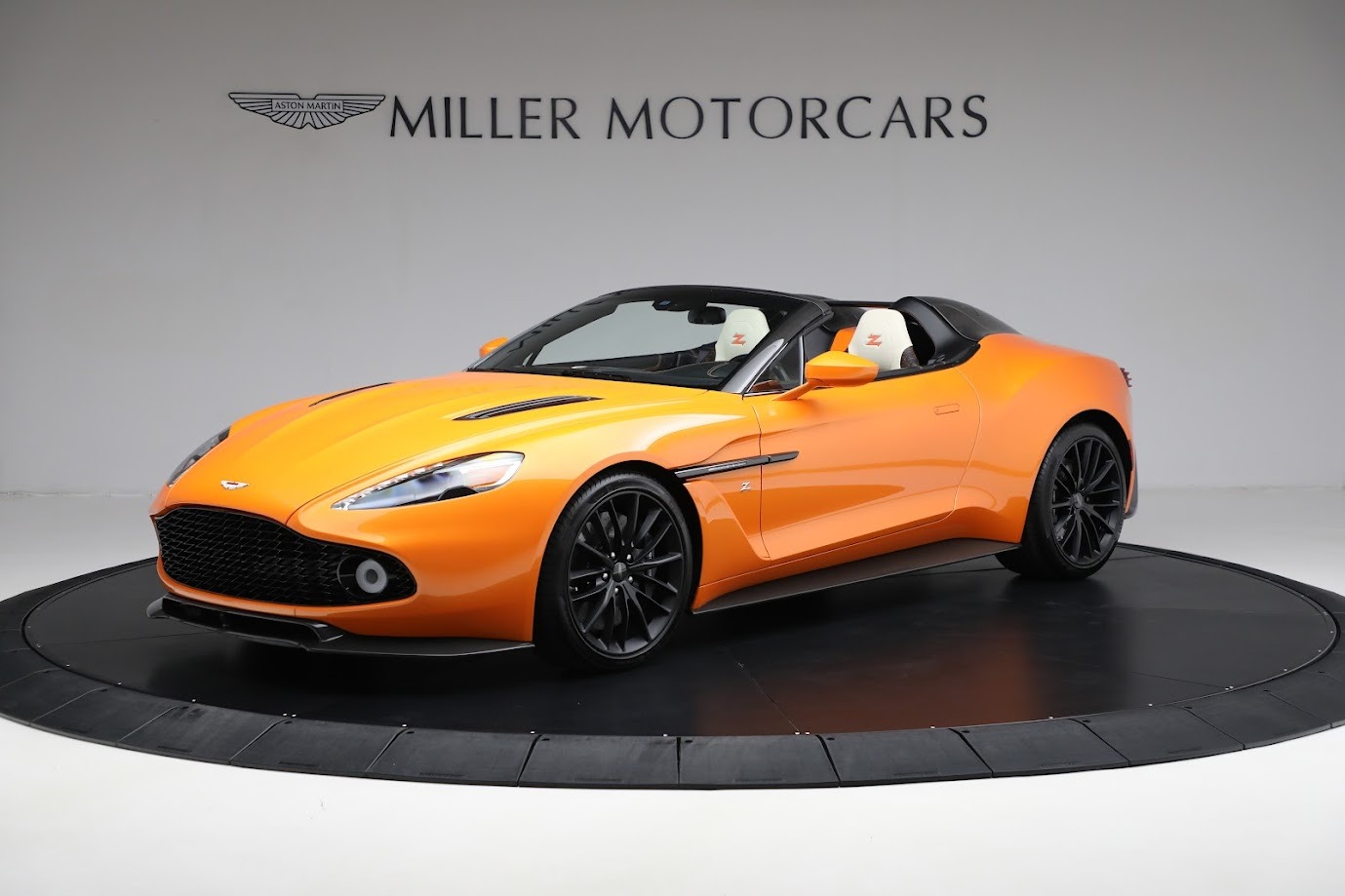 Used 2018 Aston Martin Vanquish Zagato Speedster for sale $650,000 at Bentley Greenwich in Greenwich CT 06830 1