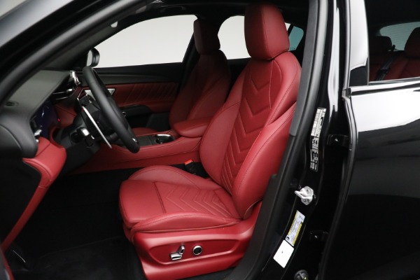 New 2024 Maserati Grecale Trofeo for sale Sold at Bentley Greenwich in Greenwich CT 06830 27