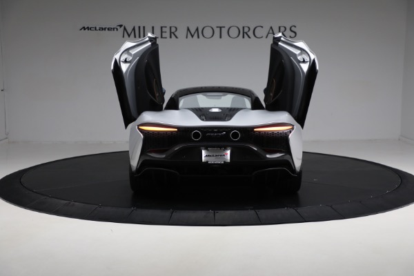 New 2023 McLaren Artura Vision for sale Sold at Bentley Greenwich in Greenwich CT 06830 16