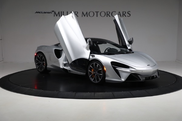 New 2023 McLaren Artura Vision for sale Sold at Bentley Greenwich in Greenwich CT 06830 19
