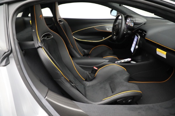 New 2023 McLaren Artura Vision for sale Sold at Bentley Greenwich in Greenwich CT 06830 25