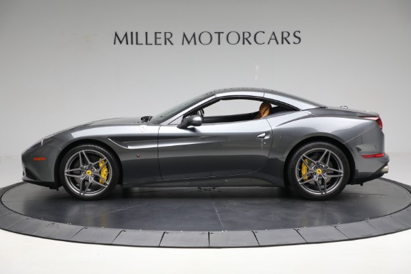 Used 2015 Ferrari California T for sale $142,900 at Bentley Greenwich in Greenwich CT 06830 14
