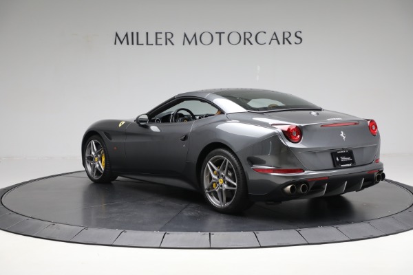 Used 2015 Ferrari California T for sale $142,900 at Bentley Greenwich in Greenwich CT 06830 15