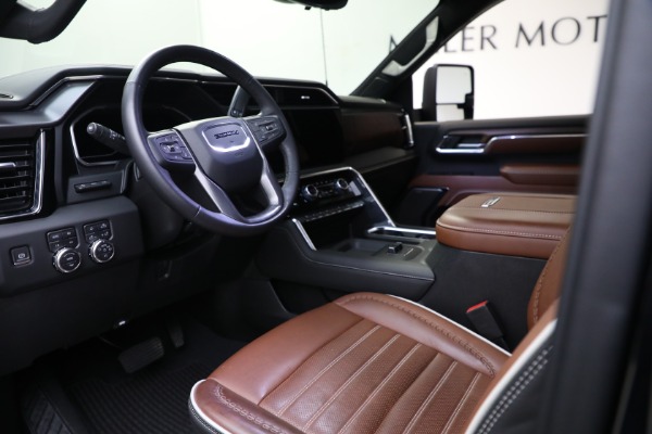 Used 2024 GMC Sierra 2500HD Denali Ultimate for sale Sold at Bentley Greenwich in Greenwich CT 06830 11