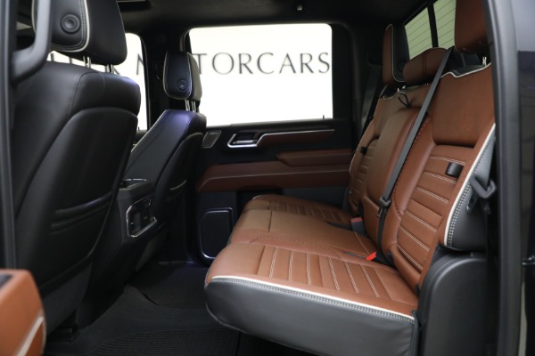 Used 2024 GMC Sierra 2500HD Denali Ultimate for sale Sold at Bentley Greenwich in Greenwich CT 06830 16