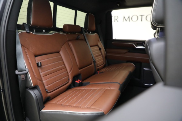 Used 2024 GMC Sierra 2500HD Denali Ultimate for sale Sold at Bentley Greenwich in Greenwich CT 06830 21