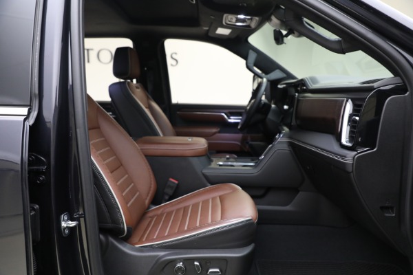 Used 2024 GMC Sierra 2500HD Denali Ultimate for sale Sold at Bentley Greenwich in Greenwich CT 06830 24