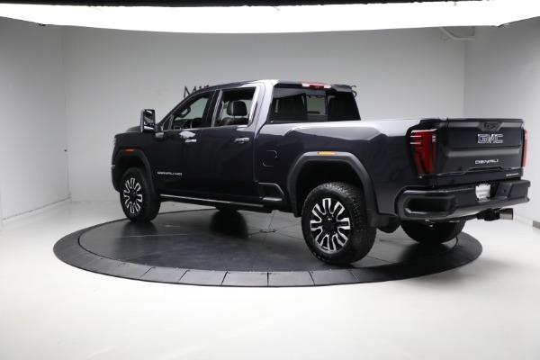 Used 2024 GMC Sierra 2500HD Denali Ultimate for sale Sold at Bentley Greenwich in Greenwich CT 06830 4