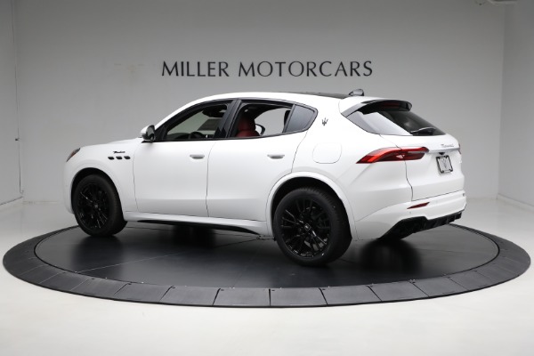 New 2024 Maserati Grecale Modena for sale Sold at Bentley Greenwich in Greenwich CT 06830 8