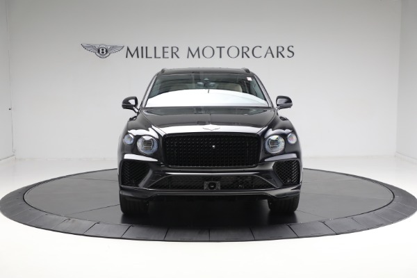 New 2024 Bentley Bentayga EWB Azure V8 for sale Sold at Bentley Greenwich in Greenwich CT 06830 14