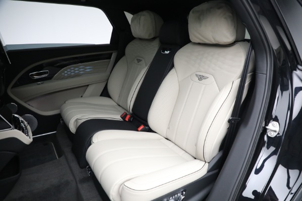 New 2024 Bentley Bentayga EWB Azure V8 for sale Sold at Bentley Greenwich in Greenwich CT 06830 28