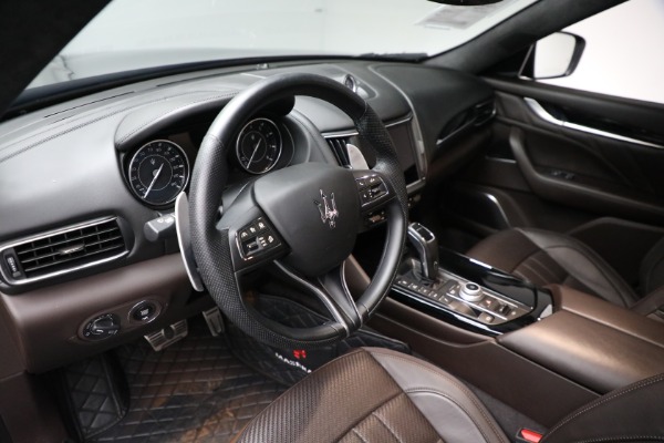 Used 2022 Maserati Levante Modena for sale $69,900 at Bentley Greenwich in Greenwich CT 06830 28