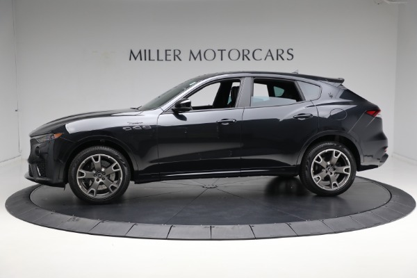 Used 2022 Maserati Levante Modena for sale $69,900 at Bentley Greenwich in Greenwich CT 06830 5