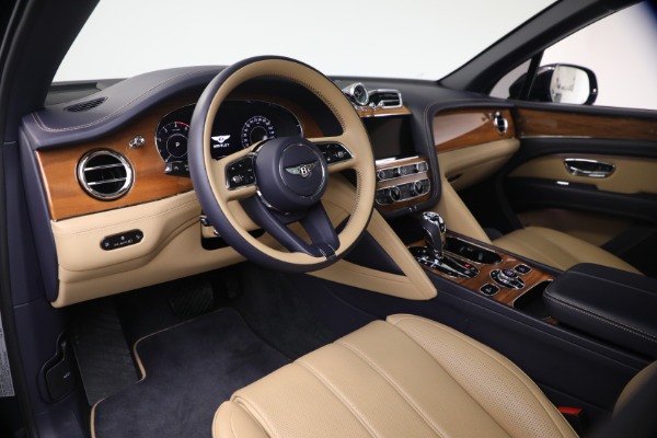 Used 2024 Bentley Bentayga EWB V8 for sale Sold at Bentley Greenwich in Greenwich CT 06830 15