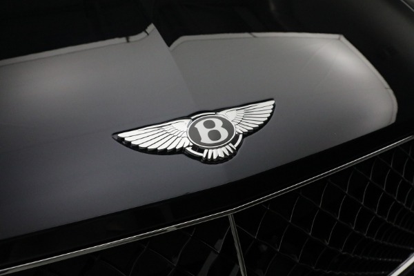 New 2024 Bentley Bentayga EWB V8 for sale Sold at Bentley Greenwich in Greenwich CT 06830 17
